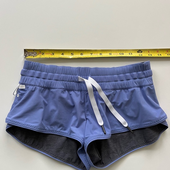lululemon athletica Water: Surf Short -Lullaby/Heathered Texture Gray Size 4 - Picture 4 of 9